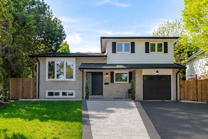 1379 Christina Court — photo 1