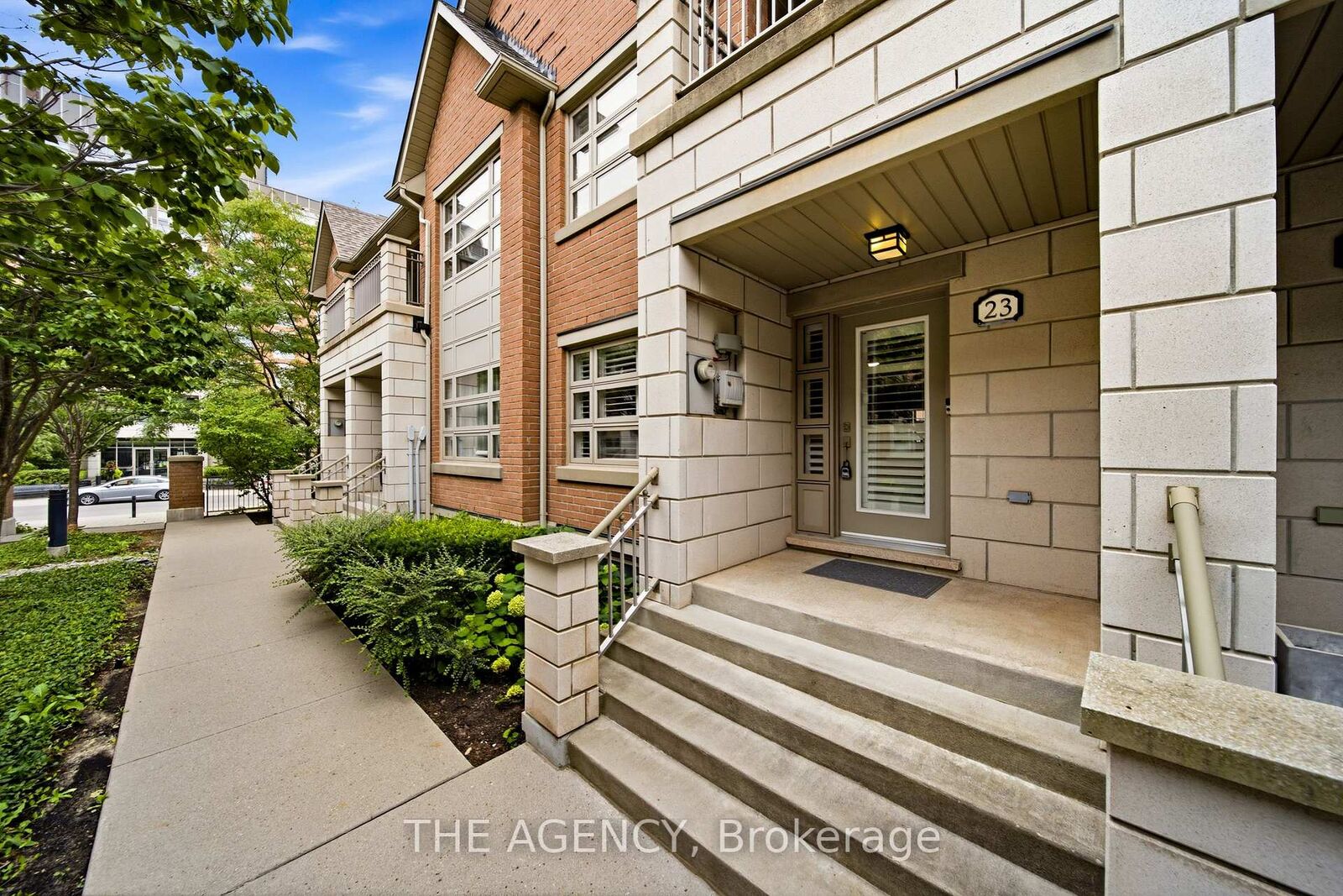 Property Photo:  2460 Prince Michael Drive 23  ON L6H 0G8 