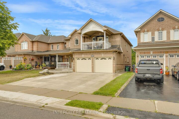 Property Photo: 48 Avalanche Crescent ON L6P 1M5