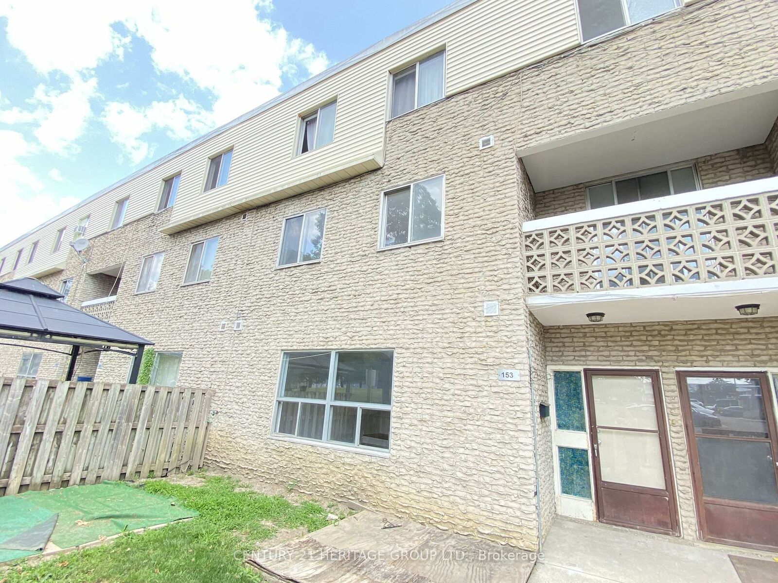 Property Photo:  7555 Goreway Drive 153  ON L4T 3M9 