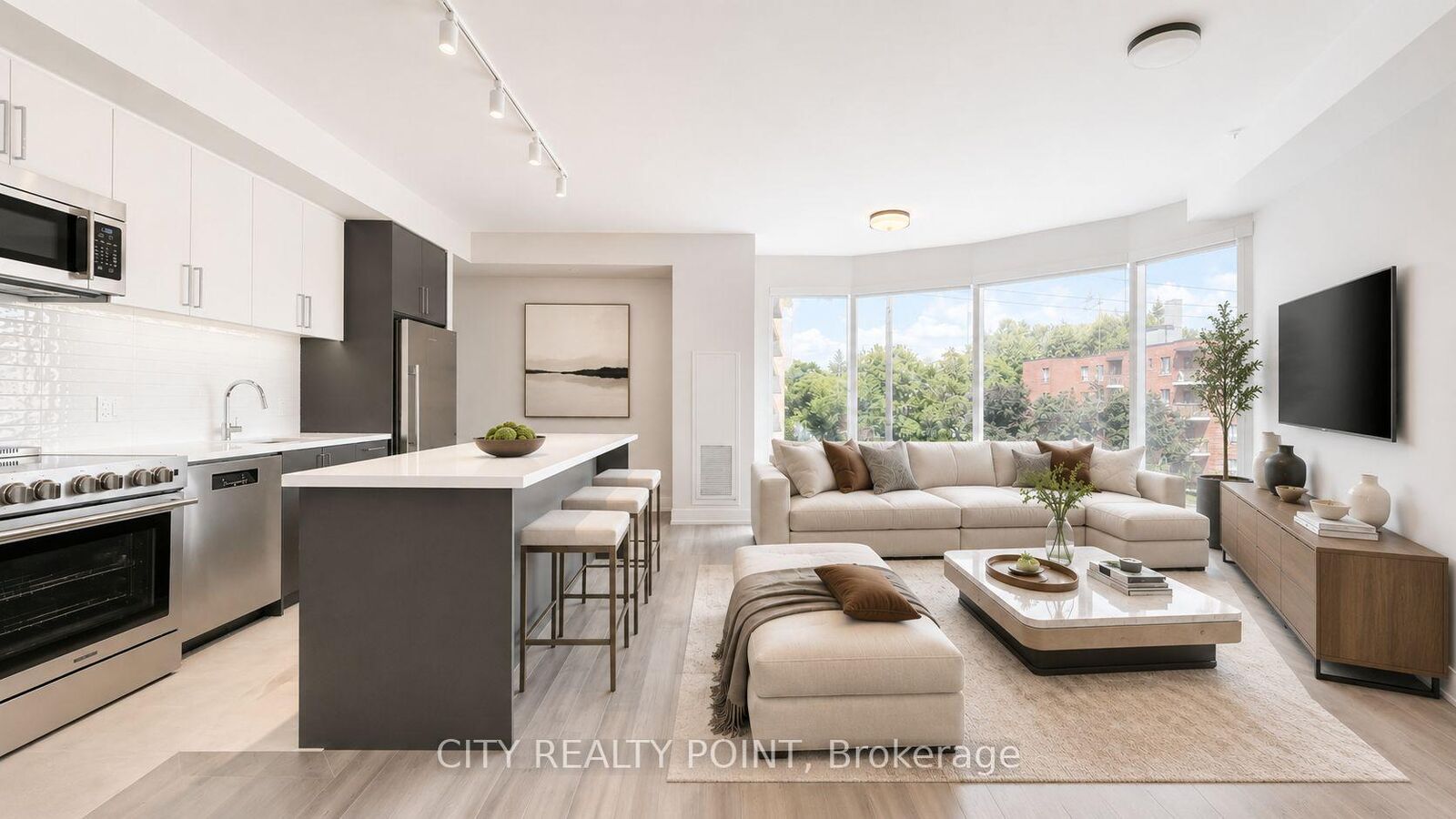 Property Photo: 2525 Bathurst Street 407 ON M6B 2Y9