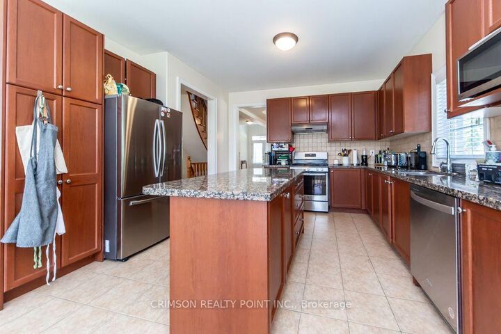Property Photo: 2304 Canterbury Crescent ON L1X 0A6
