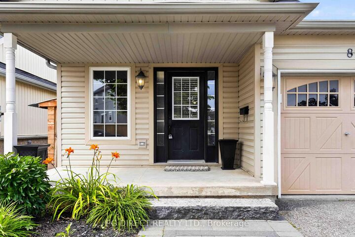Photo de la propriété: 81 Thrushwood Trail ON K9V 0B2