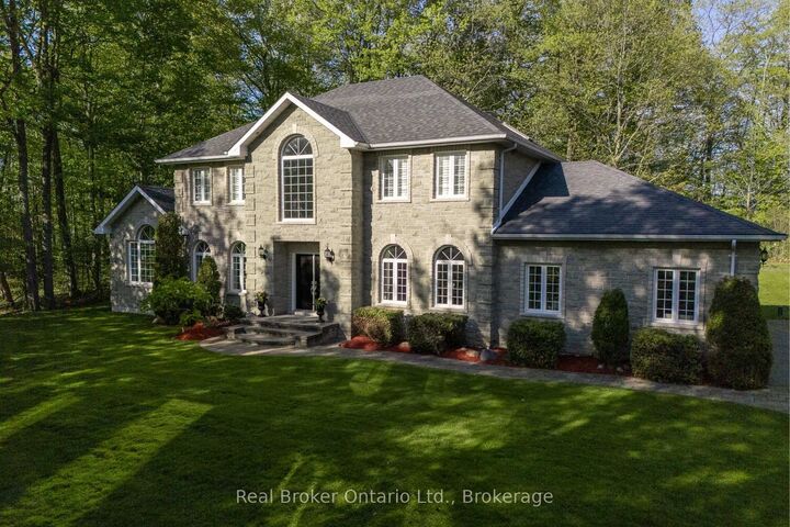 9 Paige Court — photo 1