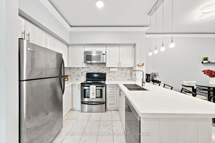 Property Photo: 9973 Keele Street 210 ON L6A 3Y5