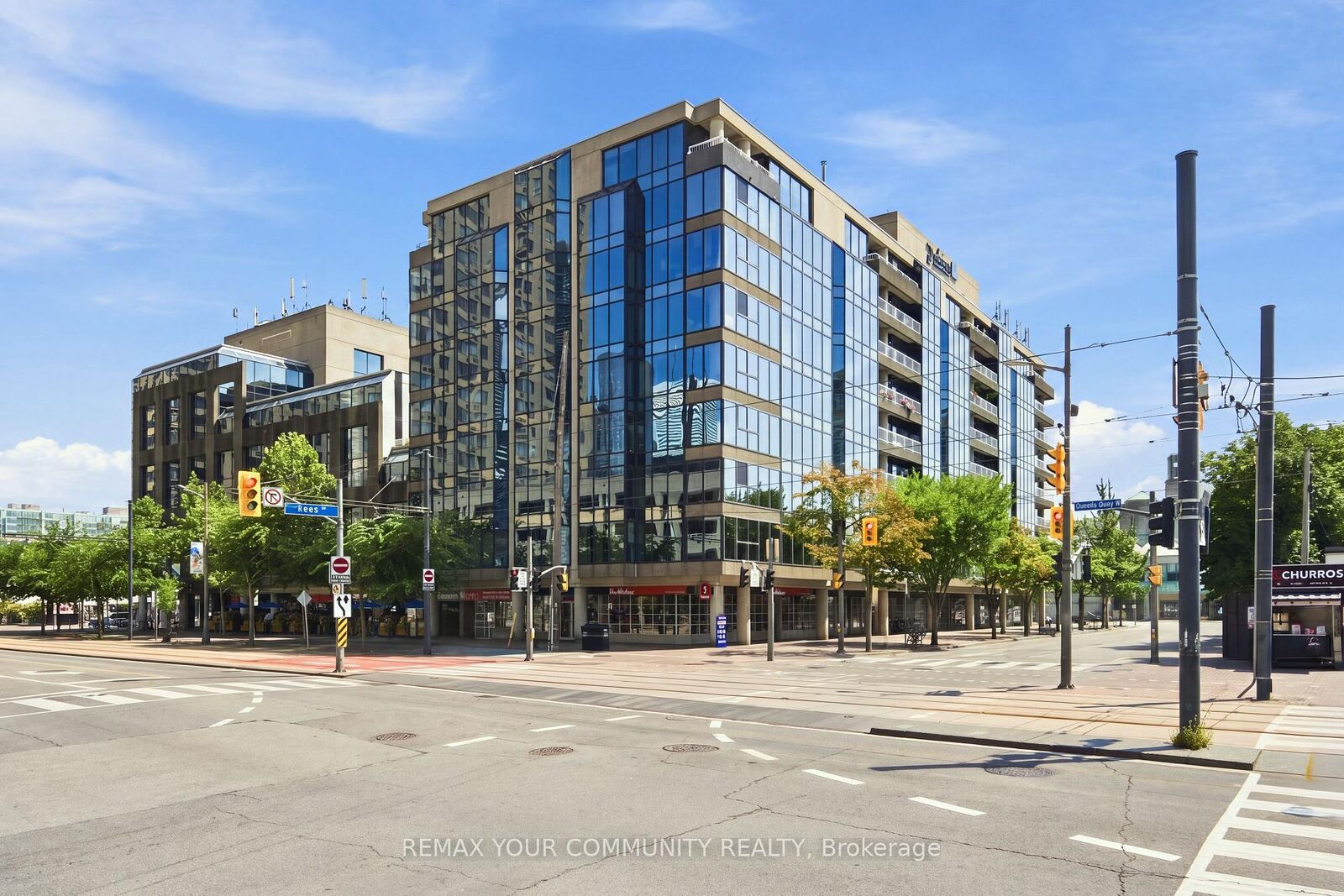 Property Photo: 251 Queens Quay N/A 705 ON M5J 2N6
