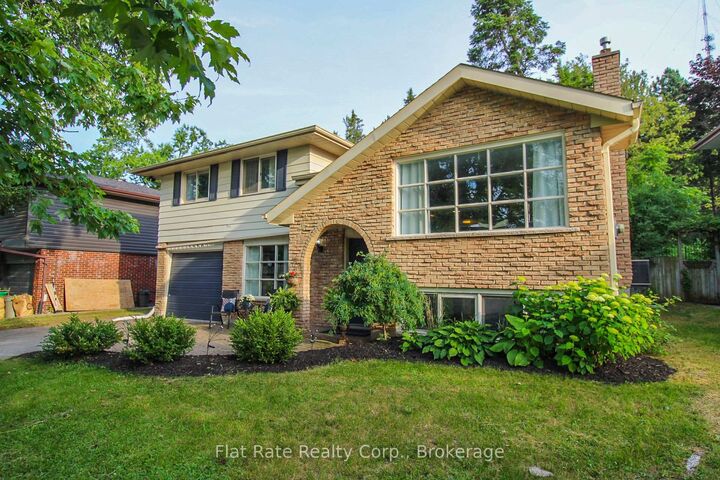 Property Photo: 1243 Bridle Drive ON K9J 7J7