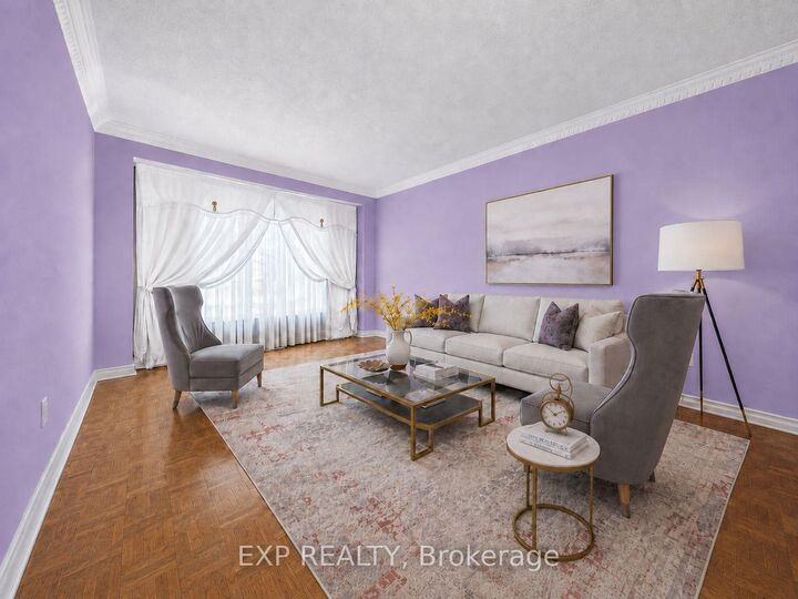 Property Photo: 19 Springbrook Drive ON L4B 3R9
