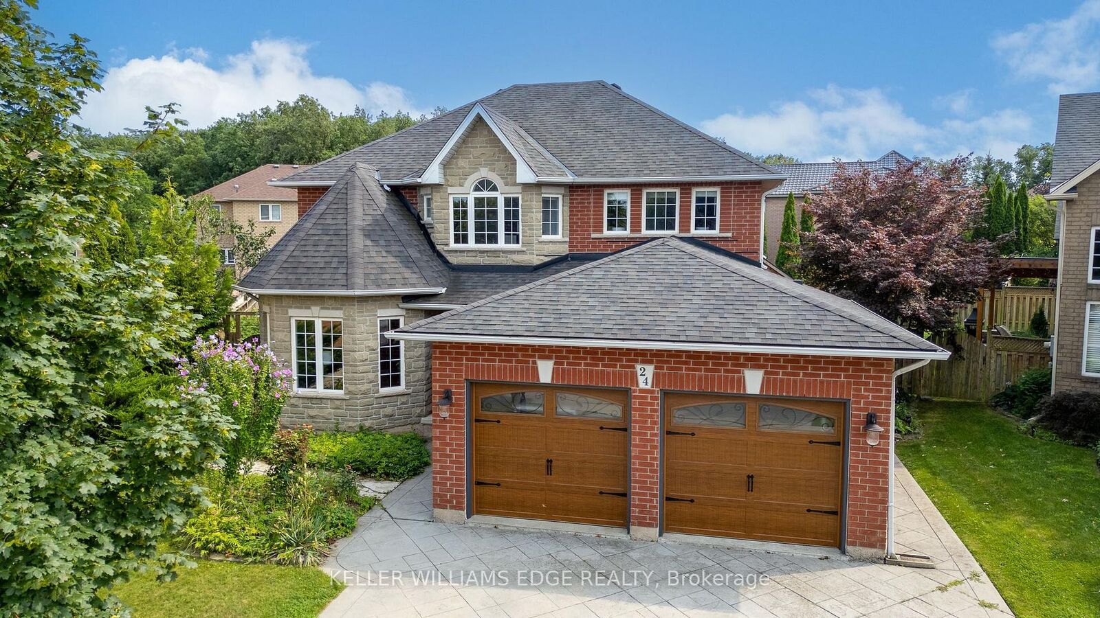 Property Photo: 24 Eringate Drive ON L8J 3Y4