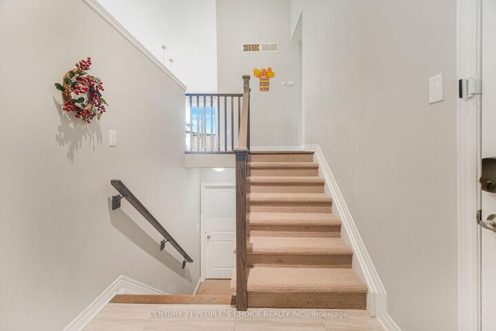 Property Photo:  6534 Sam Iorfida Drive  ON L2G 0H5 