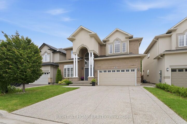 Property Photo: 38 Weaver Drive ON L9K 0G3