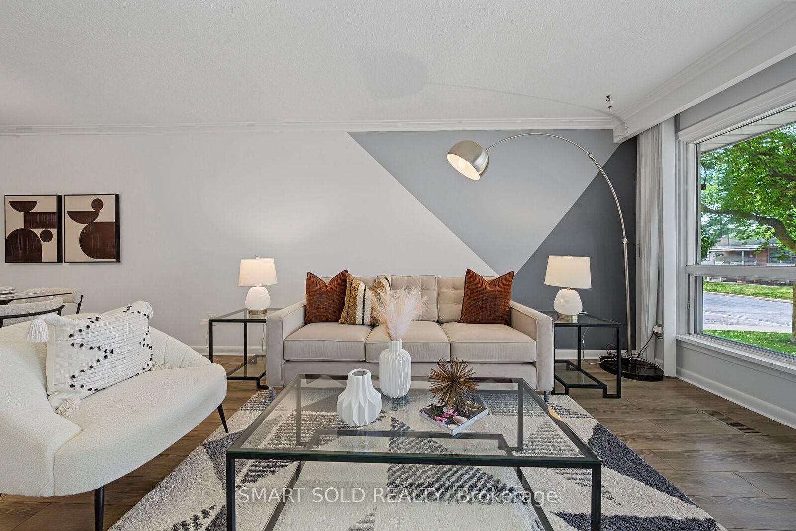 Property Photo: 1 Cameo Crescent ON M6N 2K4