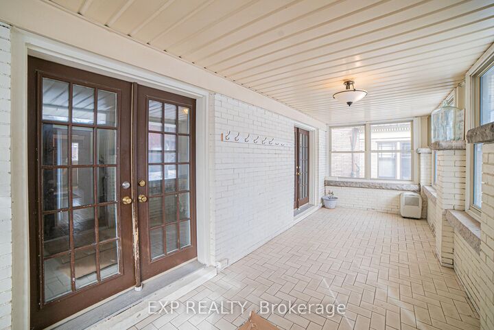 Photo de la propriété: 52 Proctor Boulevard Main ON L8M 2M4
