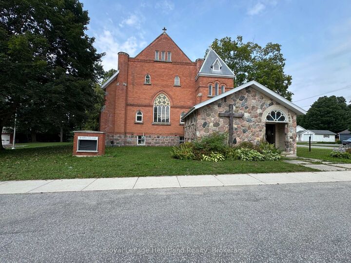 3080 Patrick Street — photo 1