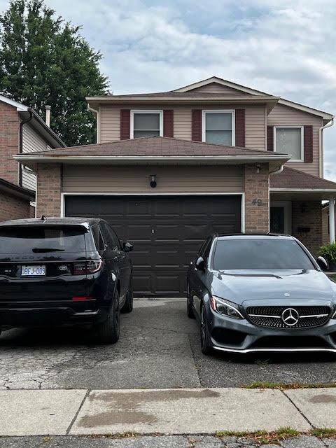 Property Photo: 49 Dobson Drive ON L1S 5G4