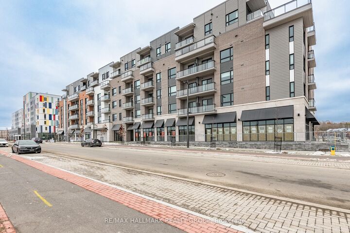 Property Photo: 1350 Hemlock Road 404 ON K1K 5C2