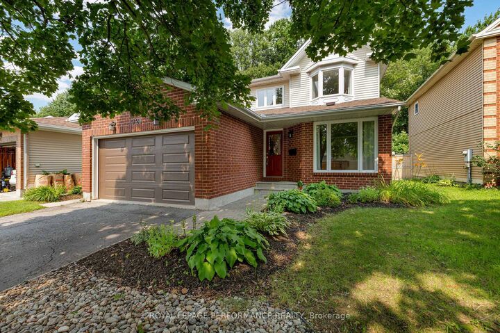 1720 Bellechasse Place — photo 1