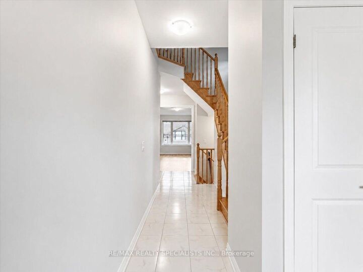 Property Photo: 169 Silverwood Crescent ON N4T 0M6