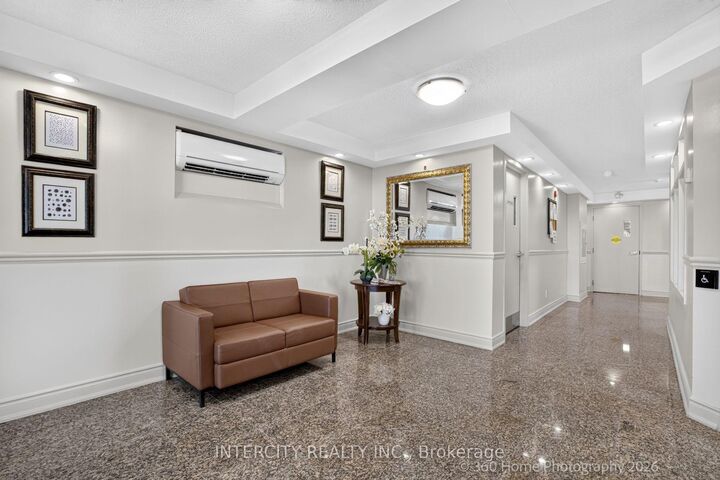 Property Photo:  245 Pine Grove Road 304  ON L4L 2H7 