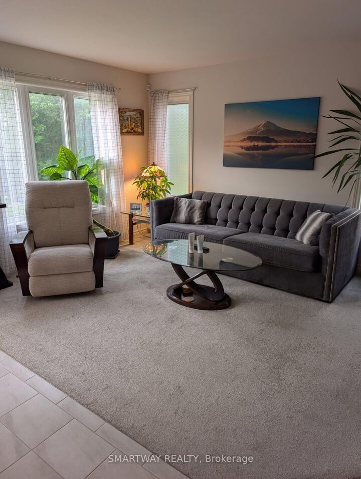 Property Photo:  48 Haney Drive  ON L2V 0G5 
