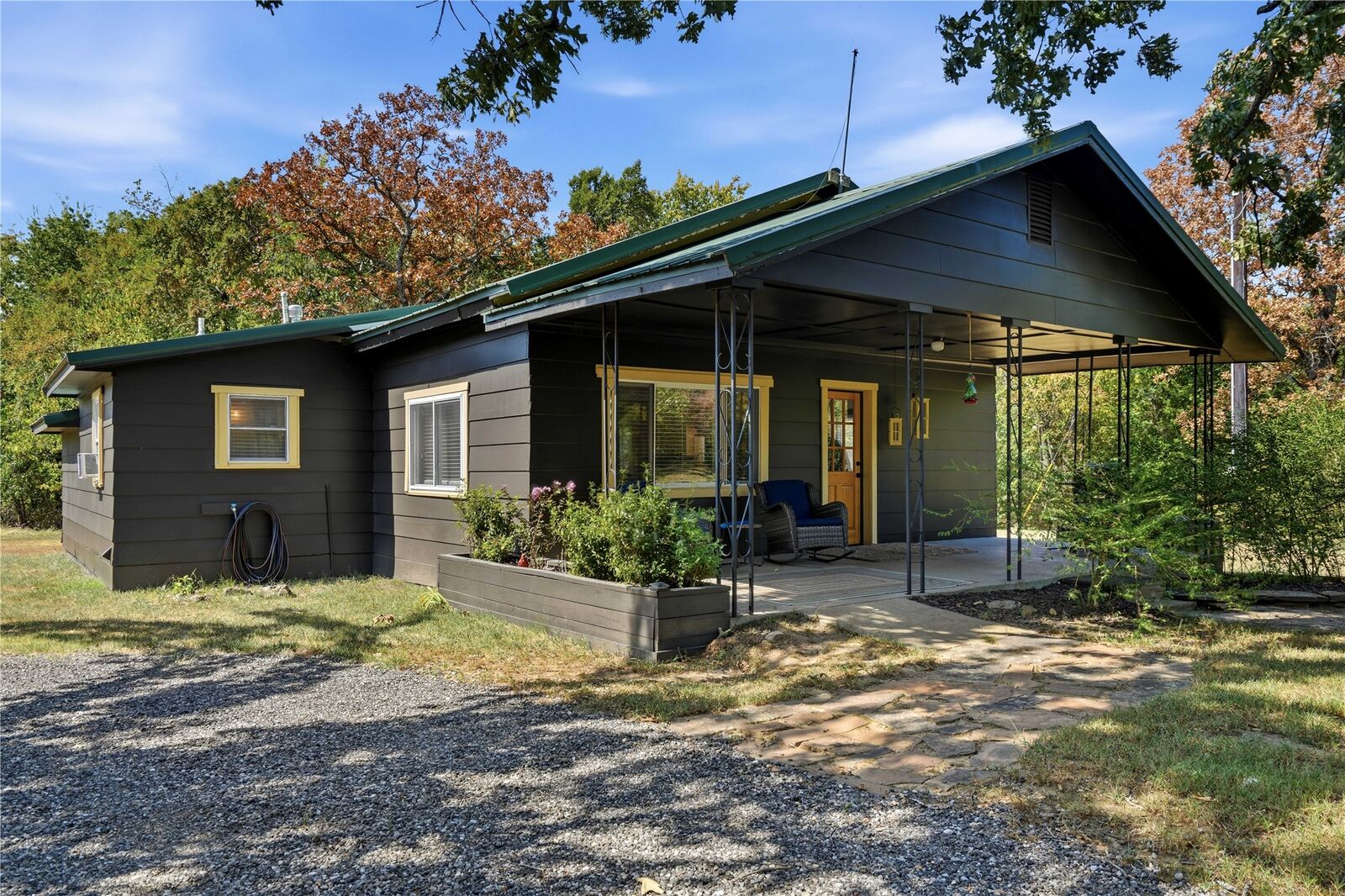 Property Photo: 10621 S Hwy 10 OK 74435