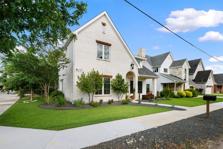 Property Photo:  1301 West Street  TX 78626 