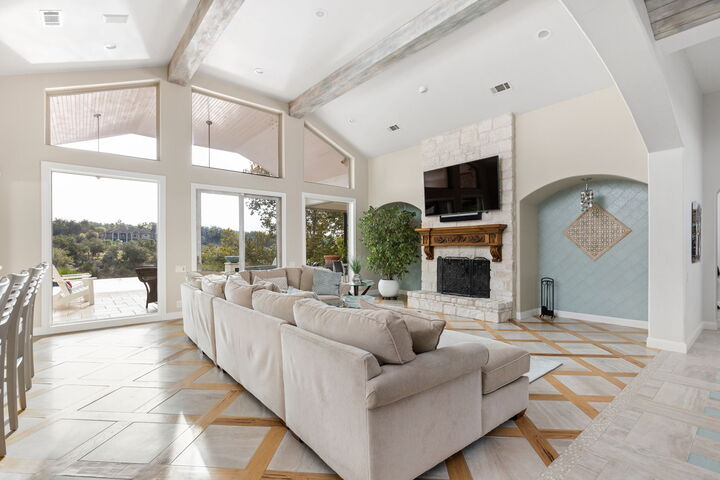 Property Photo:  805 Brooks Hollow Road  TX 78734 