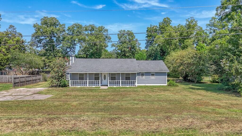 Property Photo:  1718 Philema Road S  GA 31701 