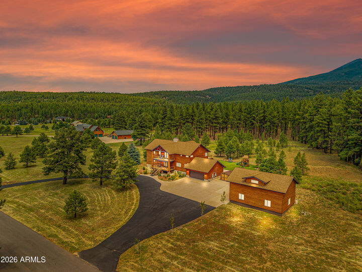 Property Photo: 8900 N Snowbowl Ranch Road AZ 86001