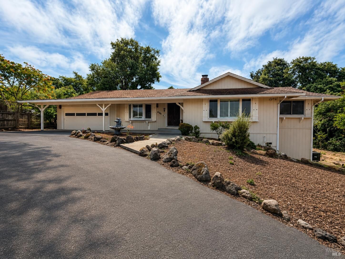 Property Photo:  4705 Acacia Way  CA 94951 