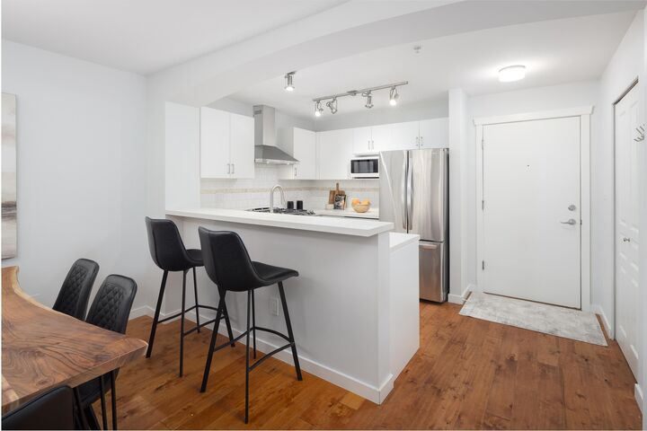 Property Photo: 2958 Silver Springs Boulevard 301 BC V3E 2R9