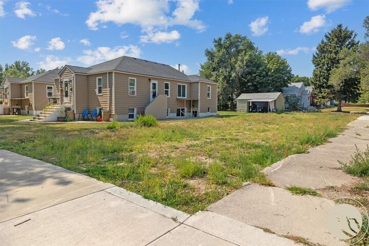 Property Photo: 802 Yellowstone Avenue MT 59101