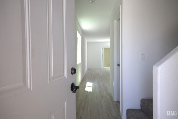 Property Photo:  1417 Oregon Street A  CA 93305 