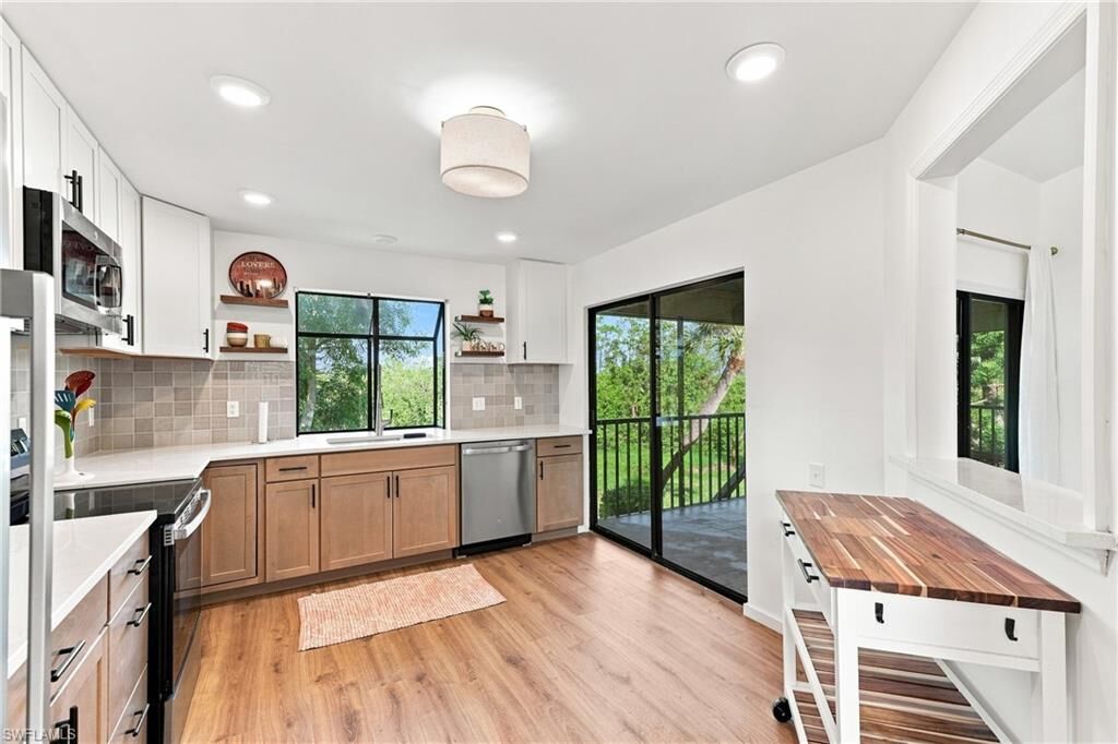 Property Photo: 17719 Island Inlet Ct FL 33908