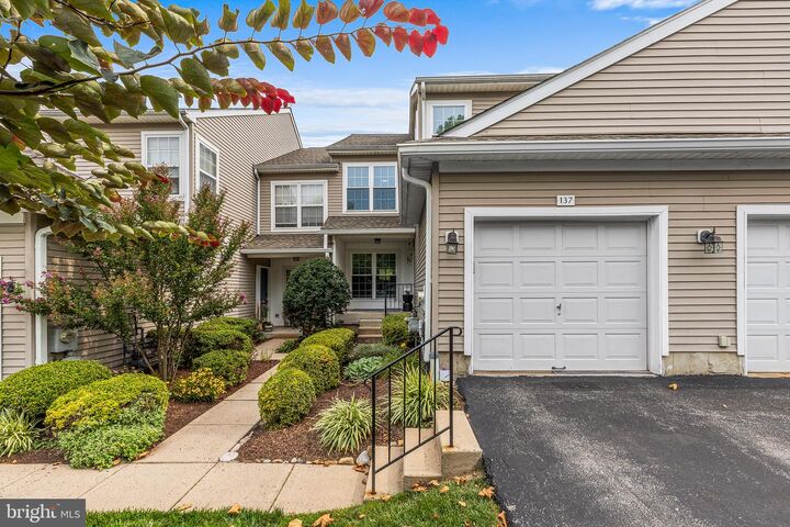 Property Photo: 137 Lewisville Court 3103 PA 19460