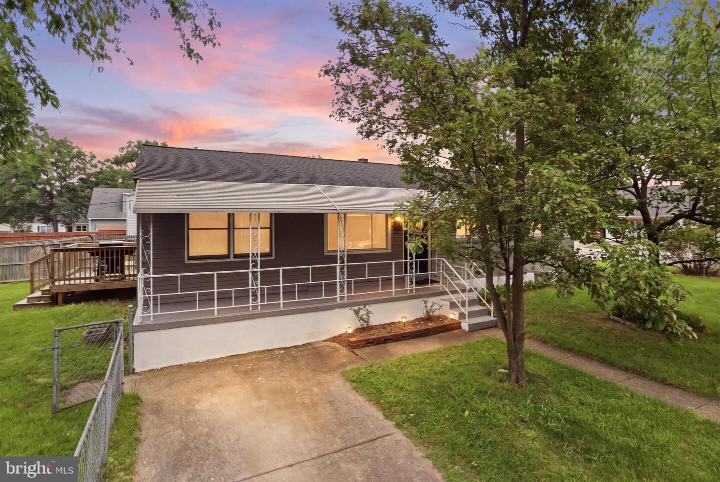 Property Photo:  205 Hollywood Court  MD 21060 