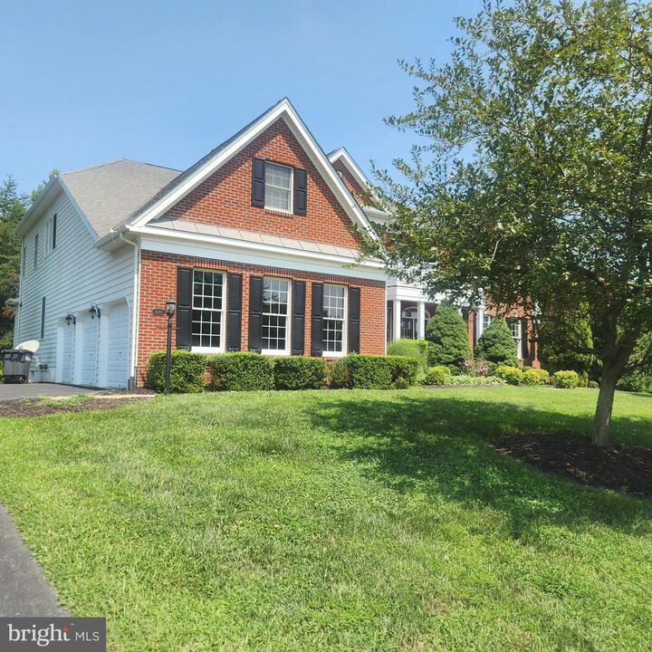 Property Photo: 4434 Corral Road VA 20187