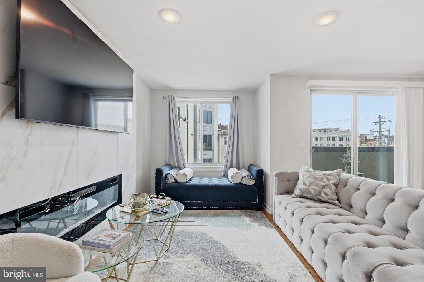 Property Photo: 1608 Ridge Avenue 304 PA 19130