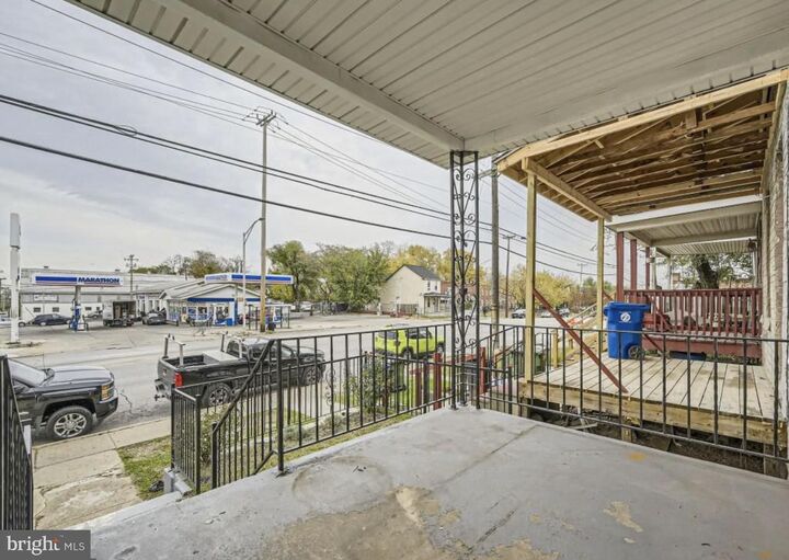 Property Photo: 905 E Patapsco Avenue MD 21225