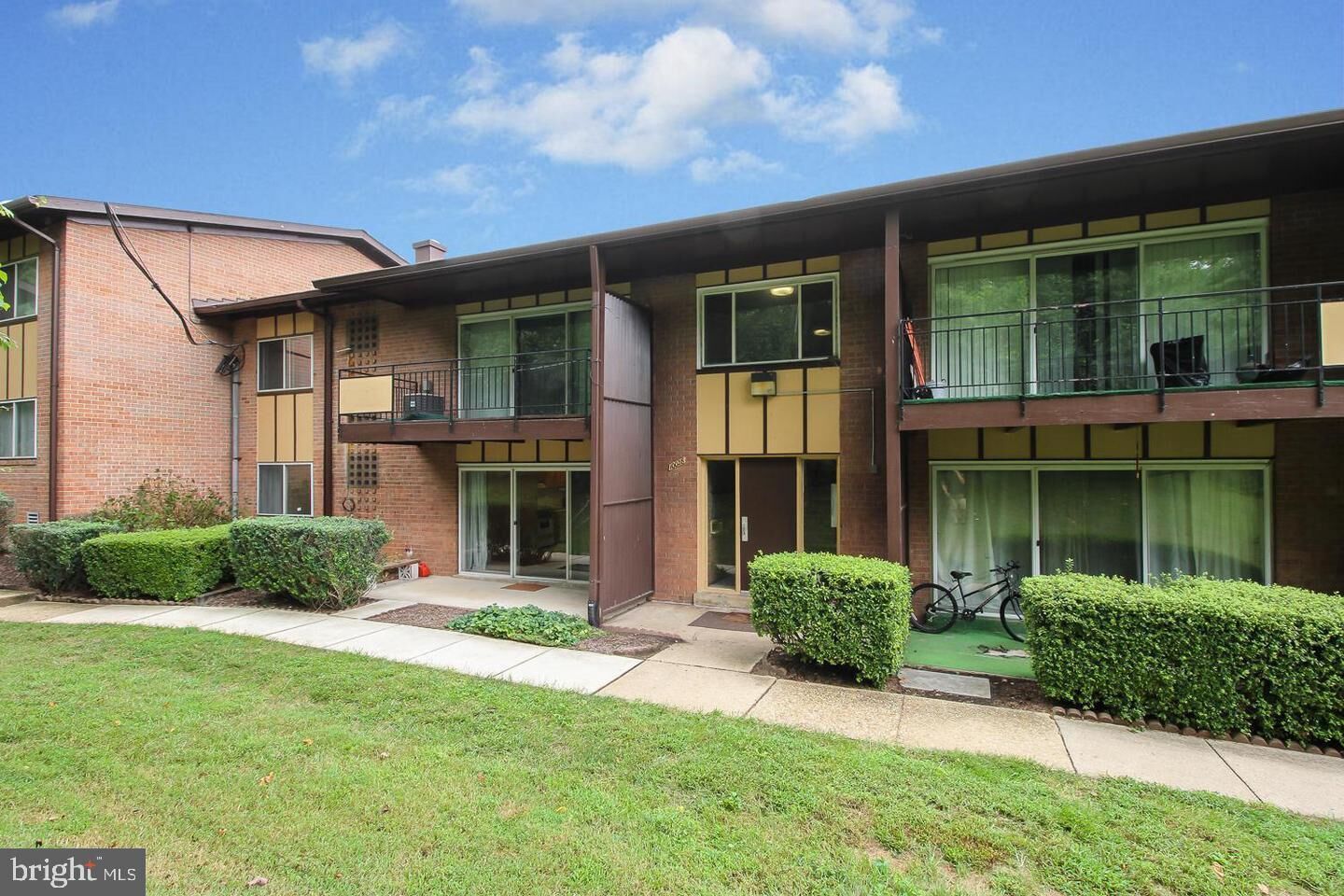 Property Photo:  10028 Mosby Woods Drive 232  VA 22030 