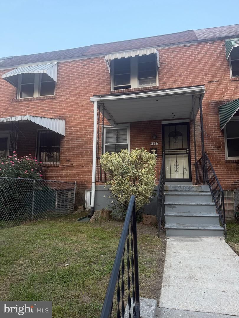 Property Photo: 4747 Ivanhoe Avenue MD 21212