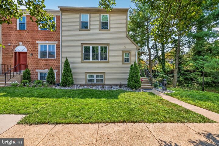 Property Photo: 3526 Softwood Terrace MD 20832