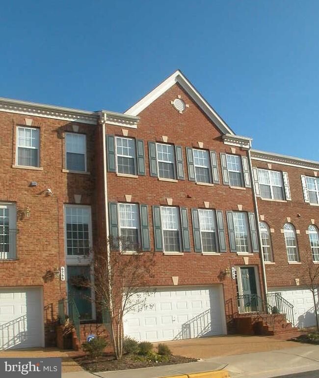 Property Photo:  6264 Shackelford Terrace  VA 22312 