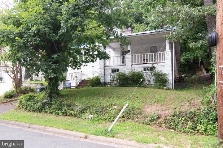 Property Photo:  4003 Vacation Lane  VA 22207 