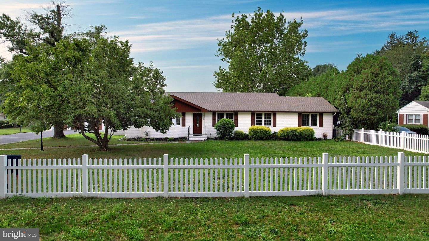 Property Photo:  1659 E Walnut Road  NJ 08361 