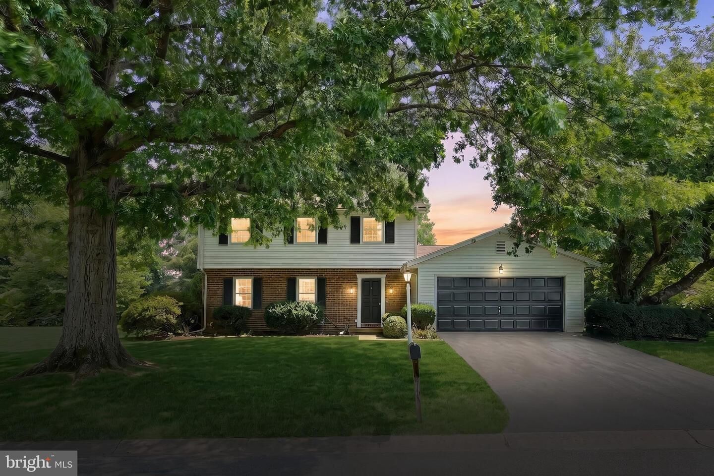 Property Photo: 2156 Southbrook Drive PA 17403