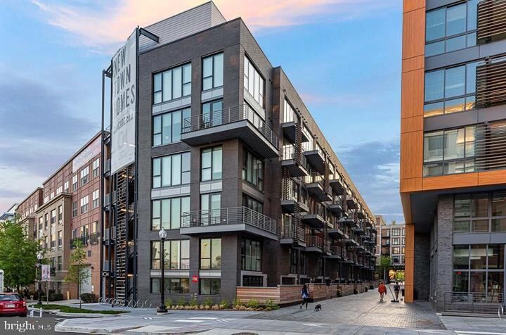 Property Photo:  1500 Harry Thomas Way NE 109  DC 20002 