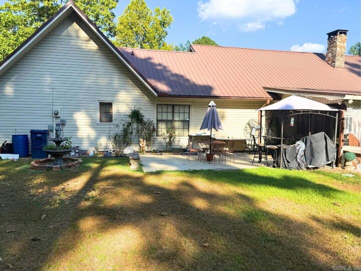 Property Photo:  226 Ouachita 124  AR 71701-9758 