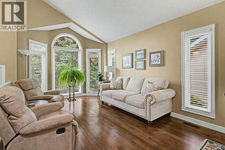 Property Photo: 43 Riverside Road Southeast AB T2C 3T9