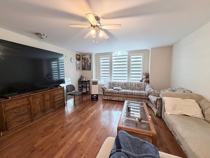 Property Photo:  46151 Third Avenue  BC V2P 1R7 